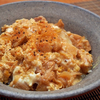 簡単シンプルな親子丼